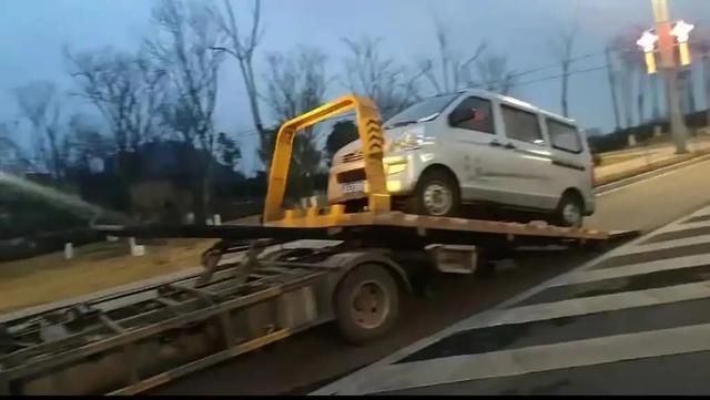 日喀則仁布道路救援服務(wù) 專業(yè)拖車、脫困、搭電、補(bǔ)胎換胎，守護(hù)您的每一次出行