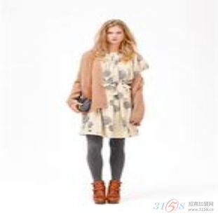 諾利服飾產(chǎn)品展示與市場前景探析 化妝品銷售新機(jī)遇